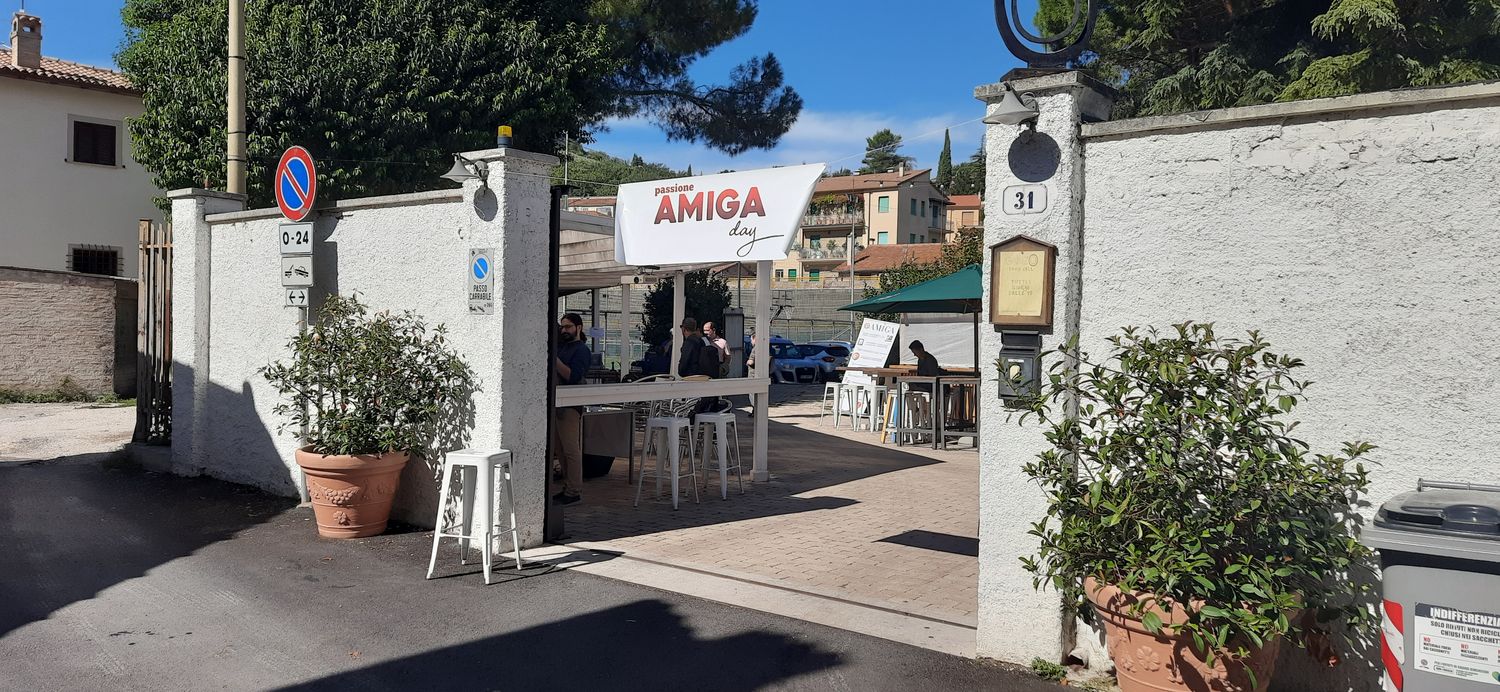 The Passione Amiga Day entrance at Piazza Garibaldi 31, Spoleto