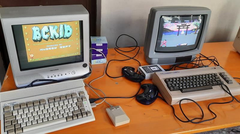 An Amiga up and running at the stand