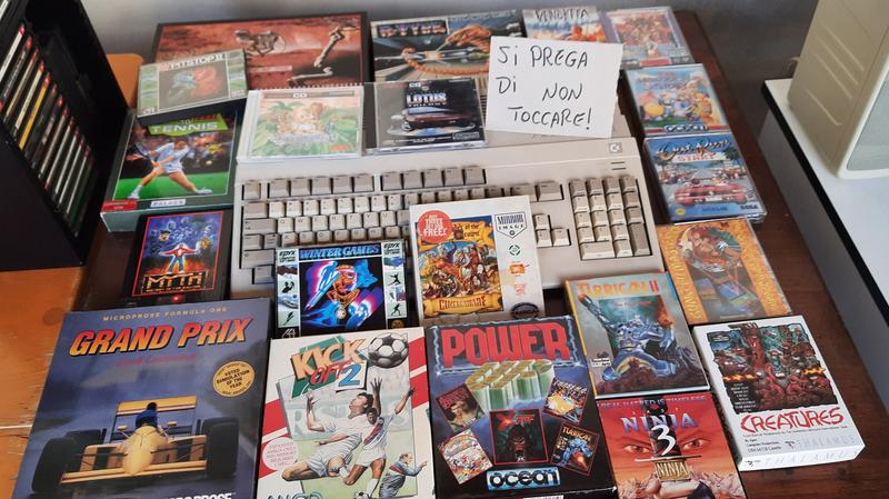 Games and magazines at the market