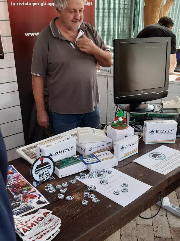 Gadgets and accessories
